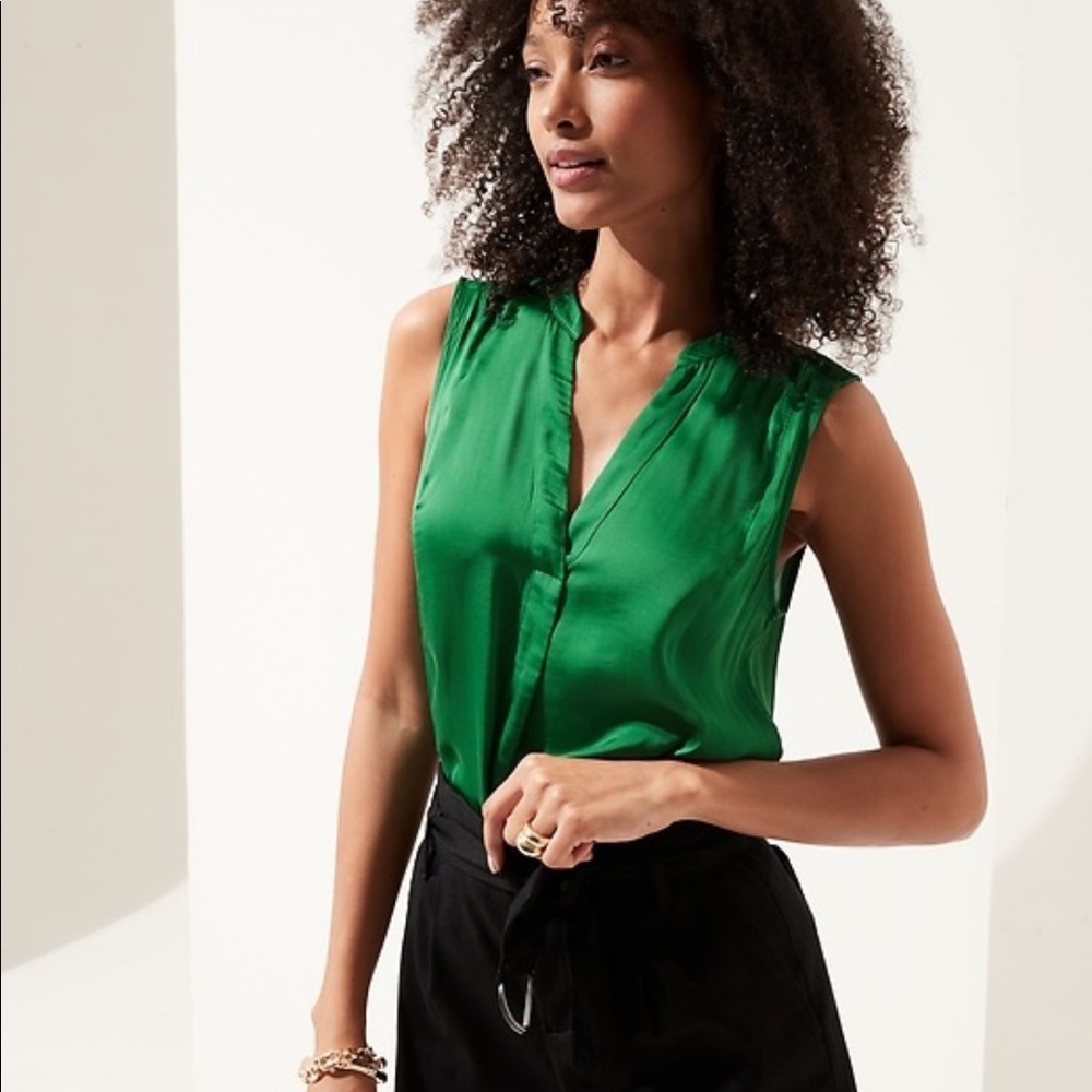 Banana Republic Green Sleeveless Top